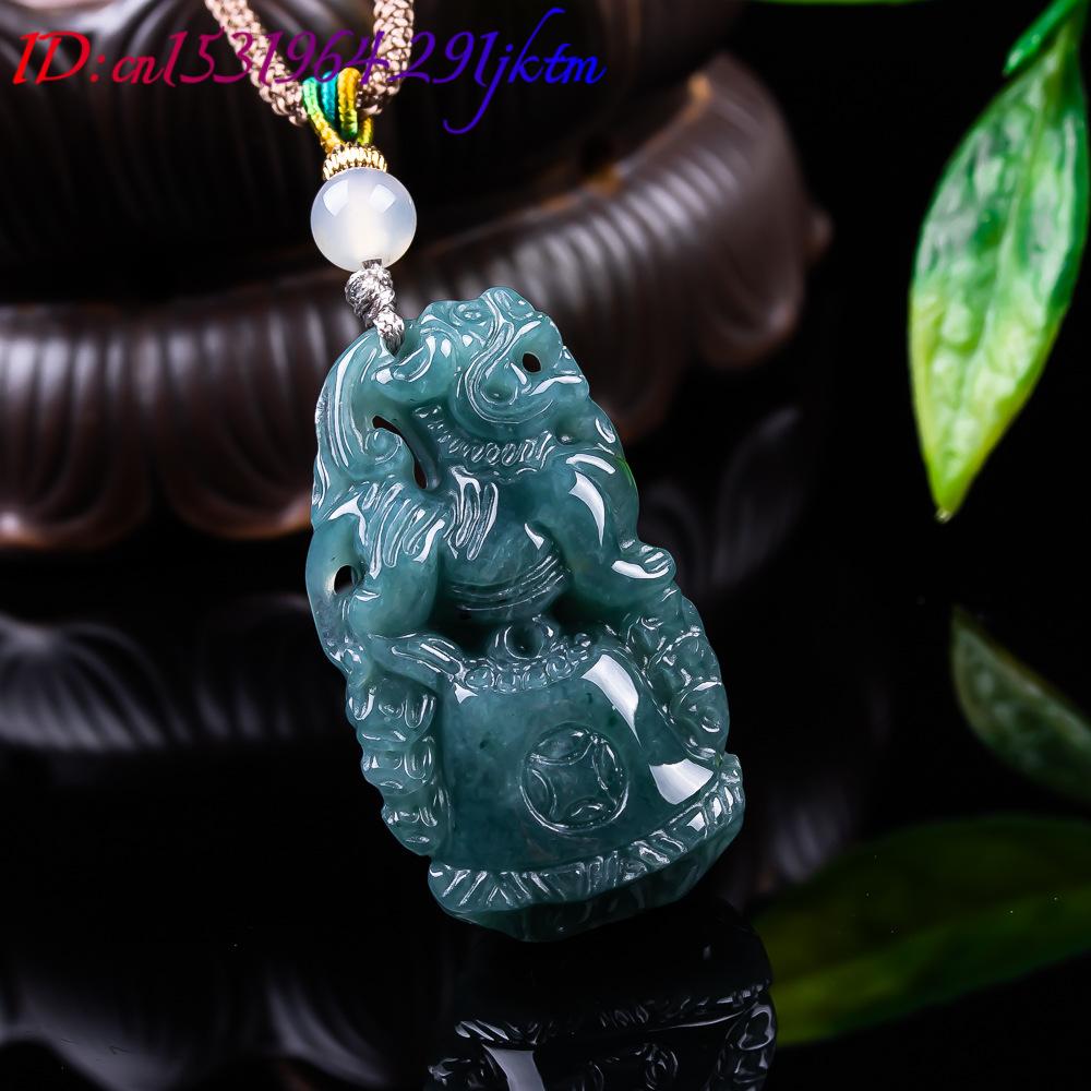 Pingente Pixiu de Jadeíta Birm - Woman Accessory avaliação e preço