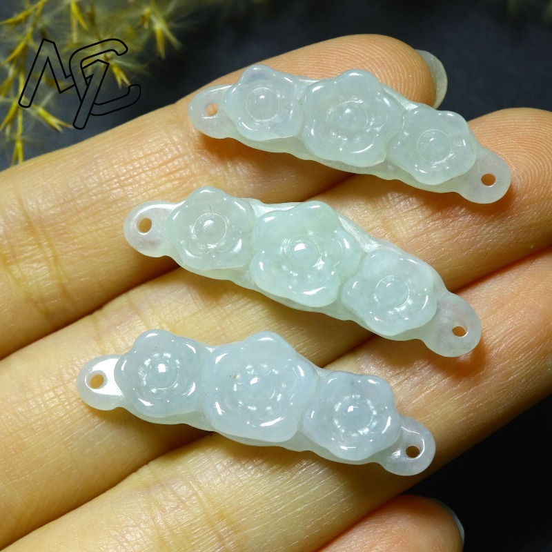 1 peça de Flor de Jadeíta Natu - Woman Accessory avaliação e preço