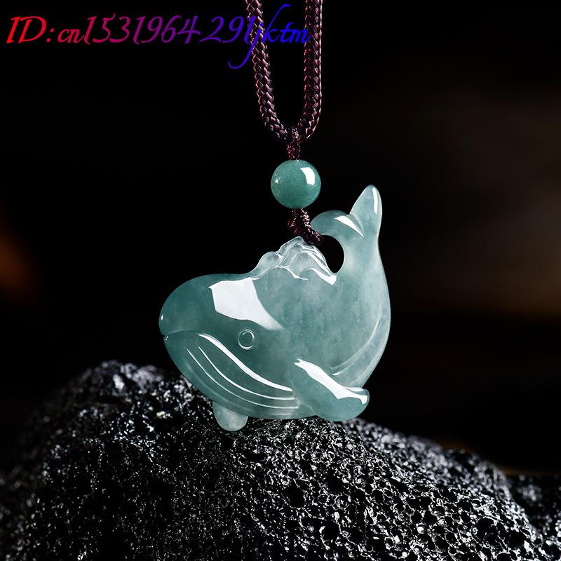 Colar com Pingente de Baleia e - Woman Accessory avaliação e preço