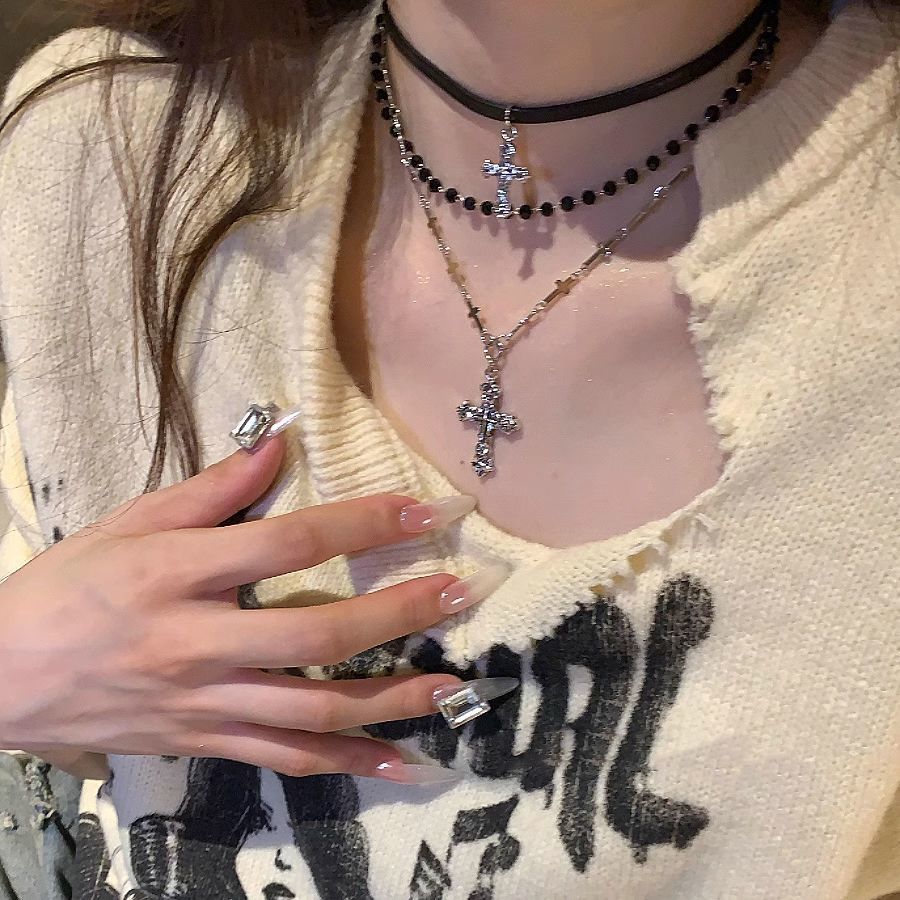 Colar com pingente de cruz gót - Women'S Emo Accessories avaliação e preço